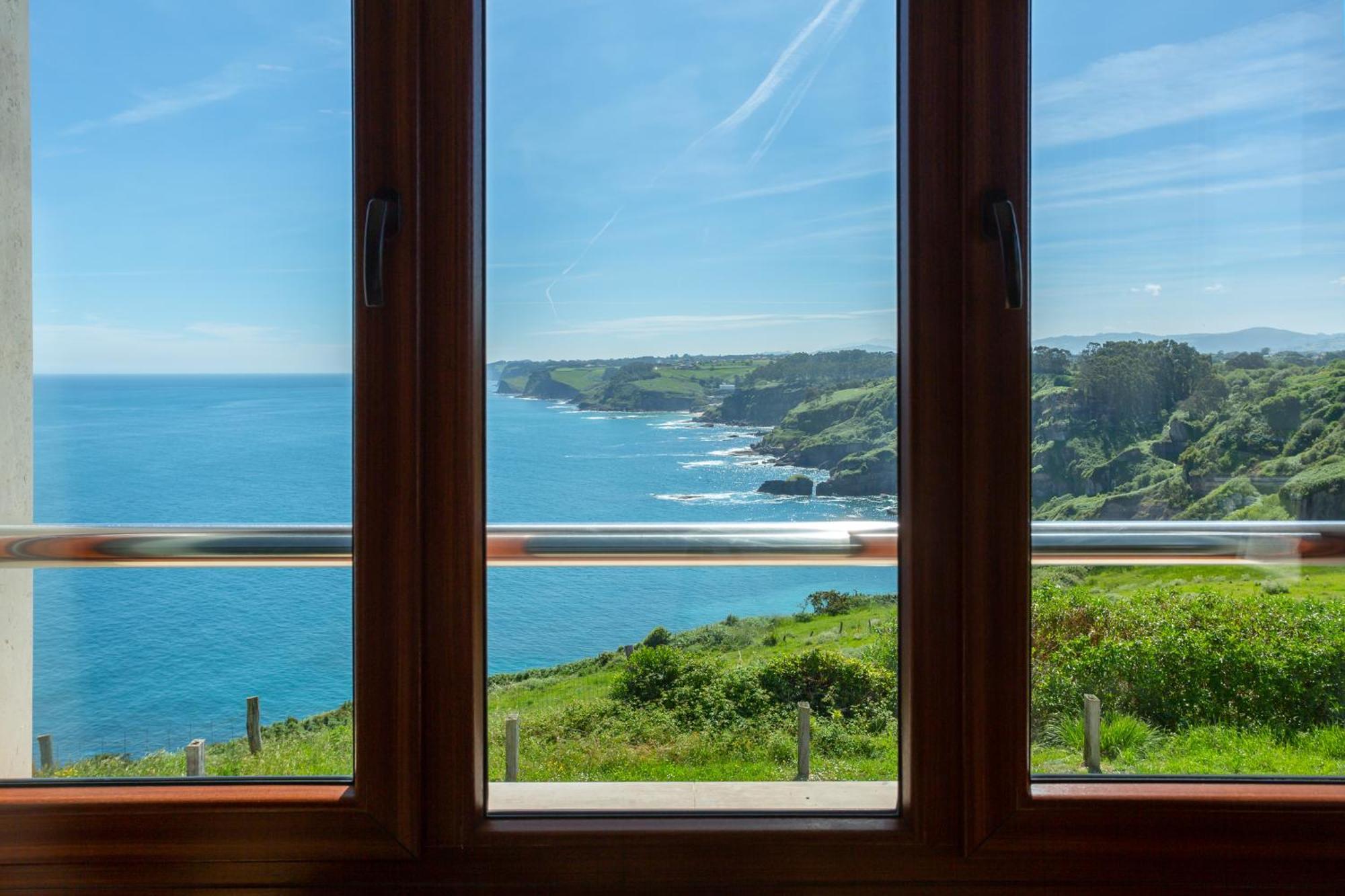 Hotel La Colina à Gijón Extérieur photo