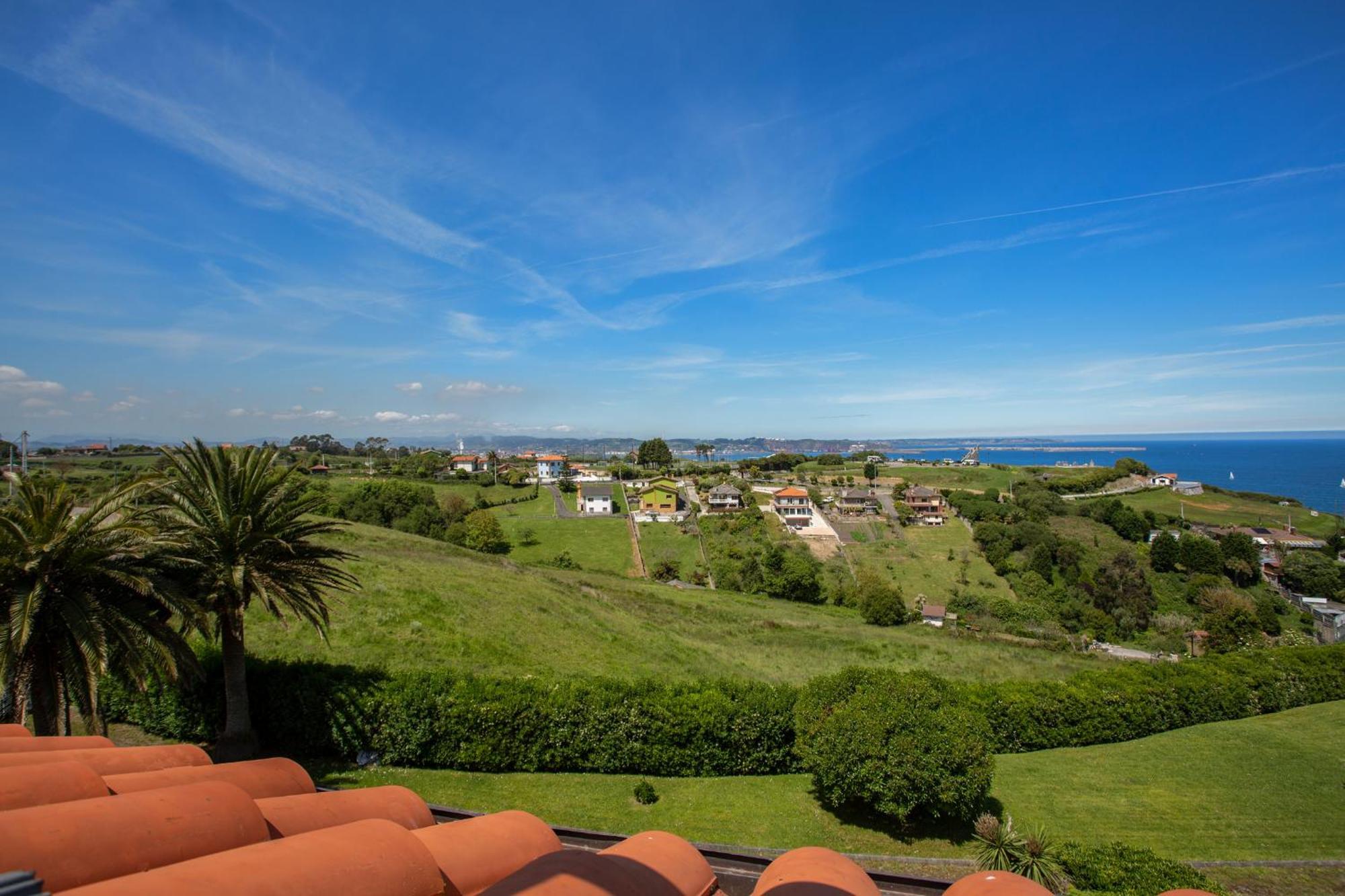 Hotel La Colina à Gijón Extérieur photo