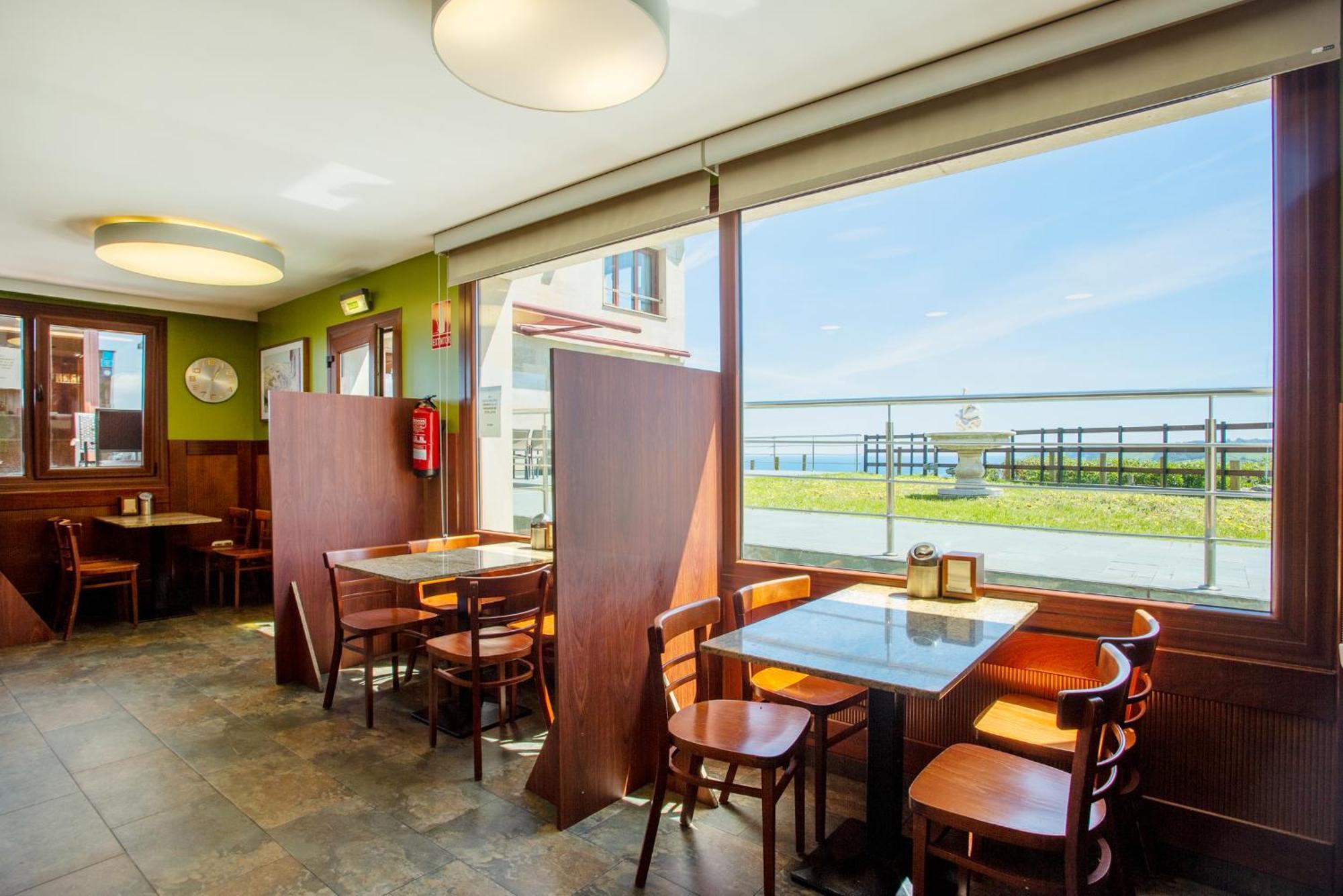 Hotel La Colina à Gijón Extérieur photo
